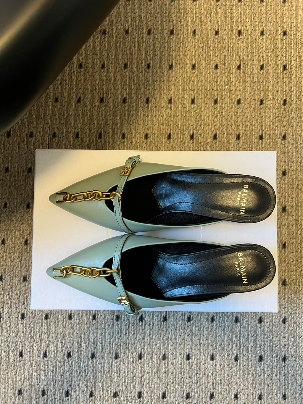 BALMAIN 26S GOLD CHAIN HIGH HEEL MULES 45 MM IN MINT GREEN CALFSKIN