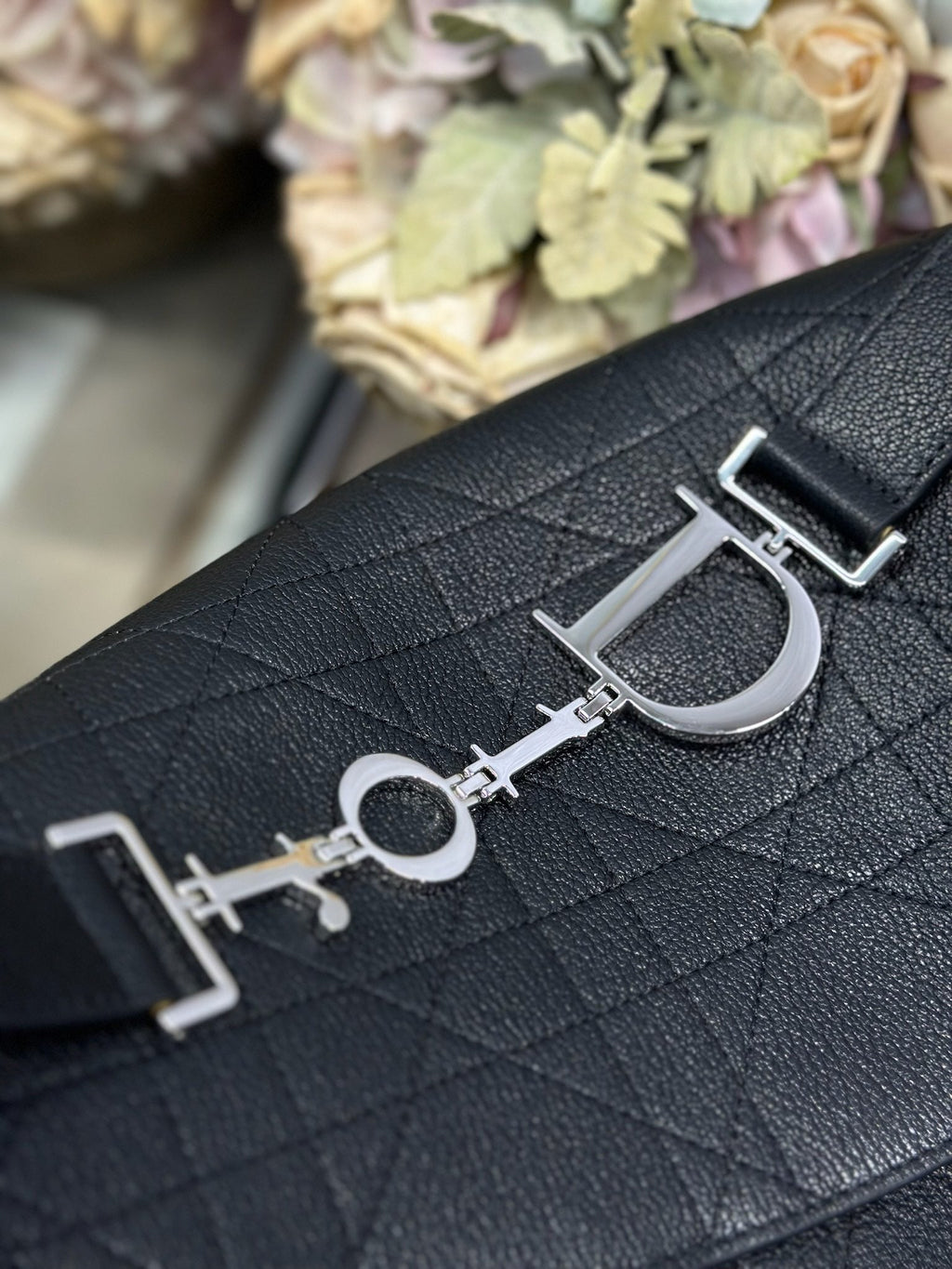 DIOR 26S  DIORLY BAG 39 IN BLACK CALFSKIN