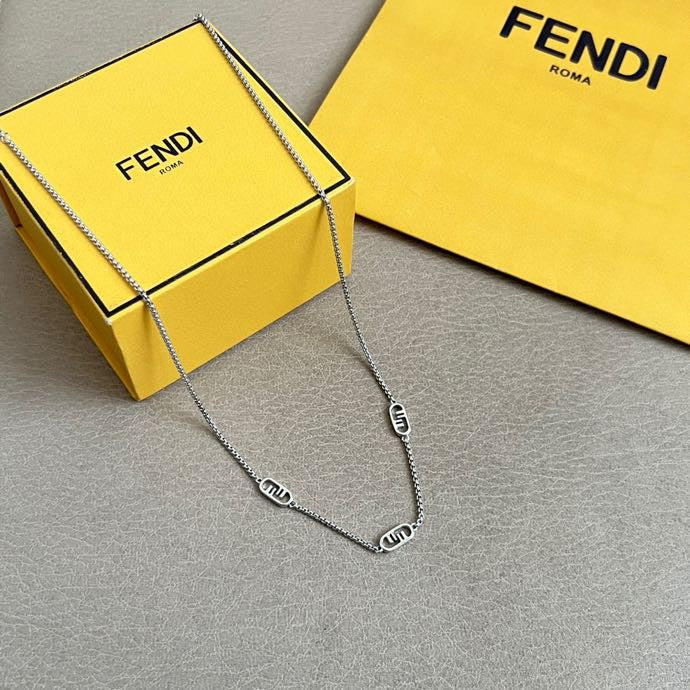 FENDI 26S FF LOGO CHAIN NECKLACE IN SILVER TONE METAL 629955
