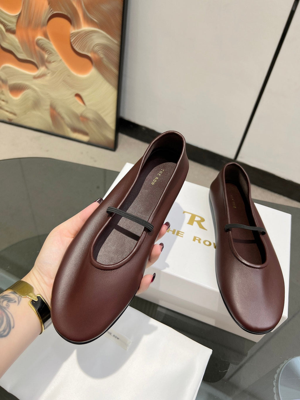 THE ROW 26S BALLET FLATS IN DARK BROWN CALFSKIN