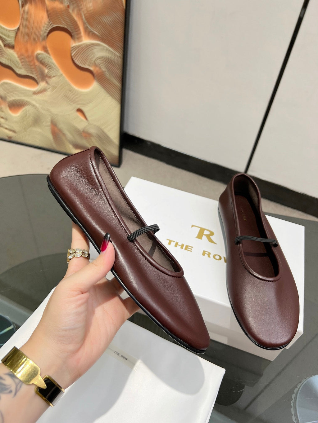 THE ROW 26S BALLET FLATS IN DARK BROWN CALFSKIN