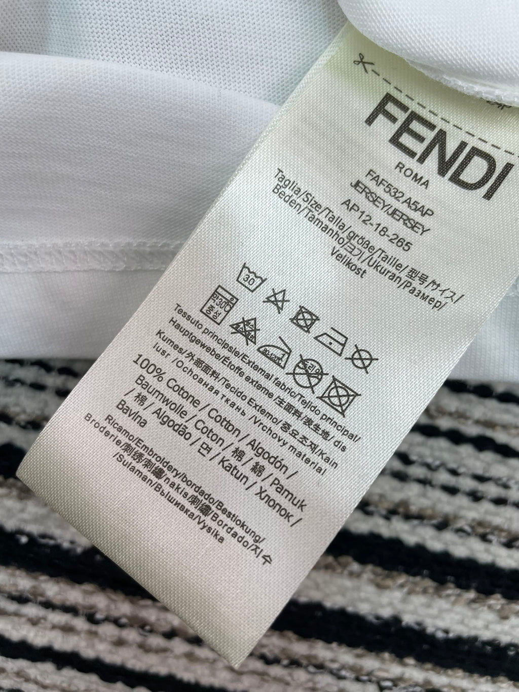 FENDI 26S SHORT SLEEVE T-SHIRT 170
