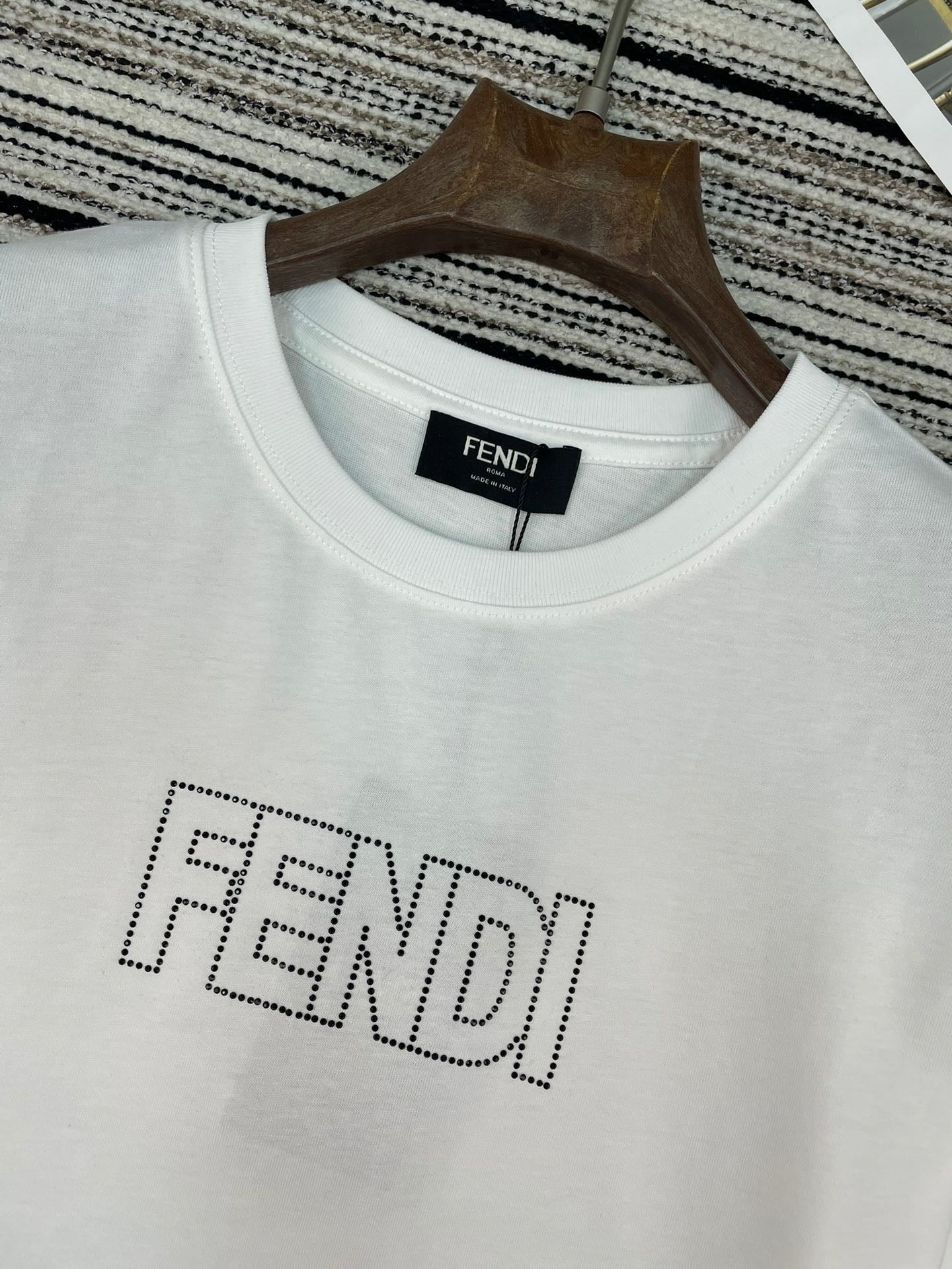 FENDI 26S SHORT SLEEVE T-SHIRT 170