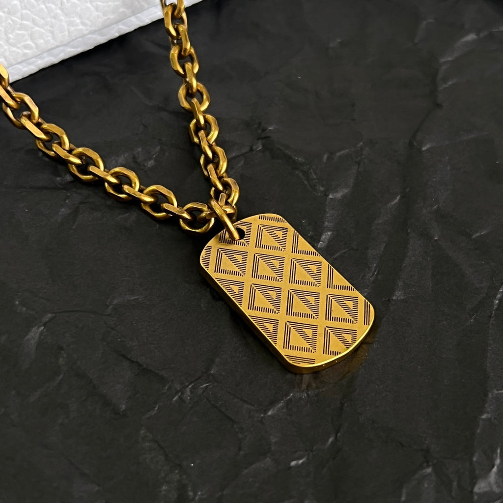 CD 26S DIOR OBLIQUE ENGRAVED TAG PENDANT NECKLACE IN GOLD METAL