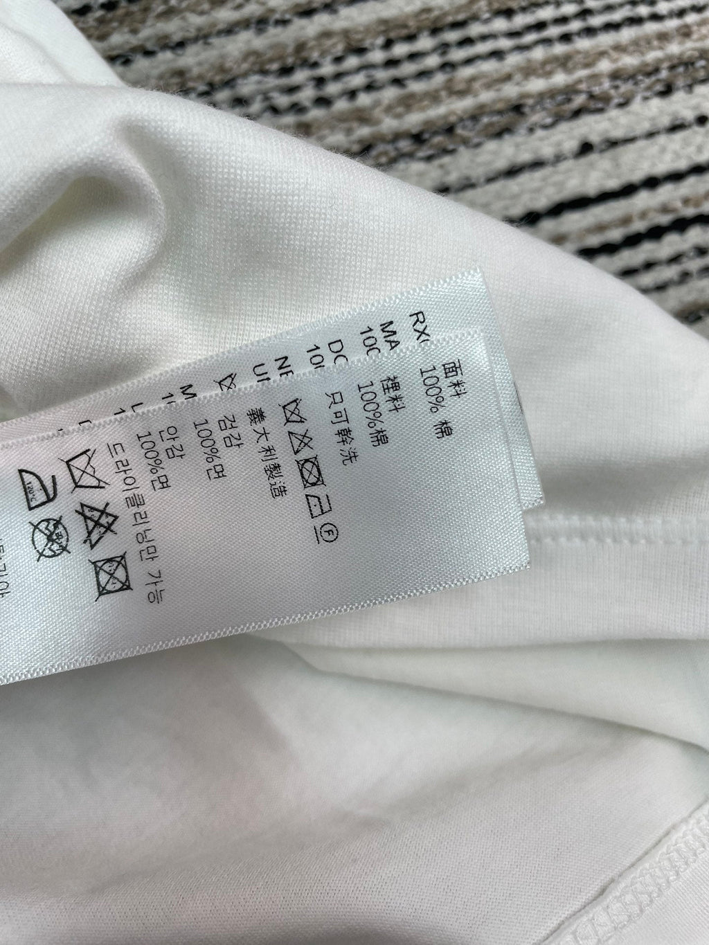 CELINE 26S T-SHIRT 211