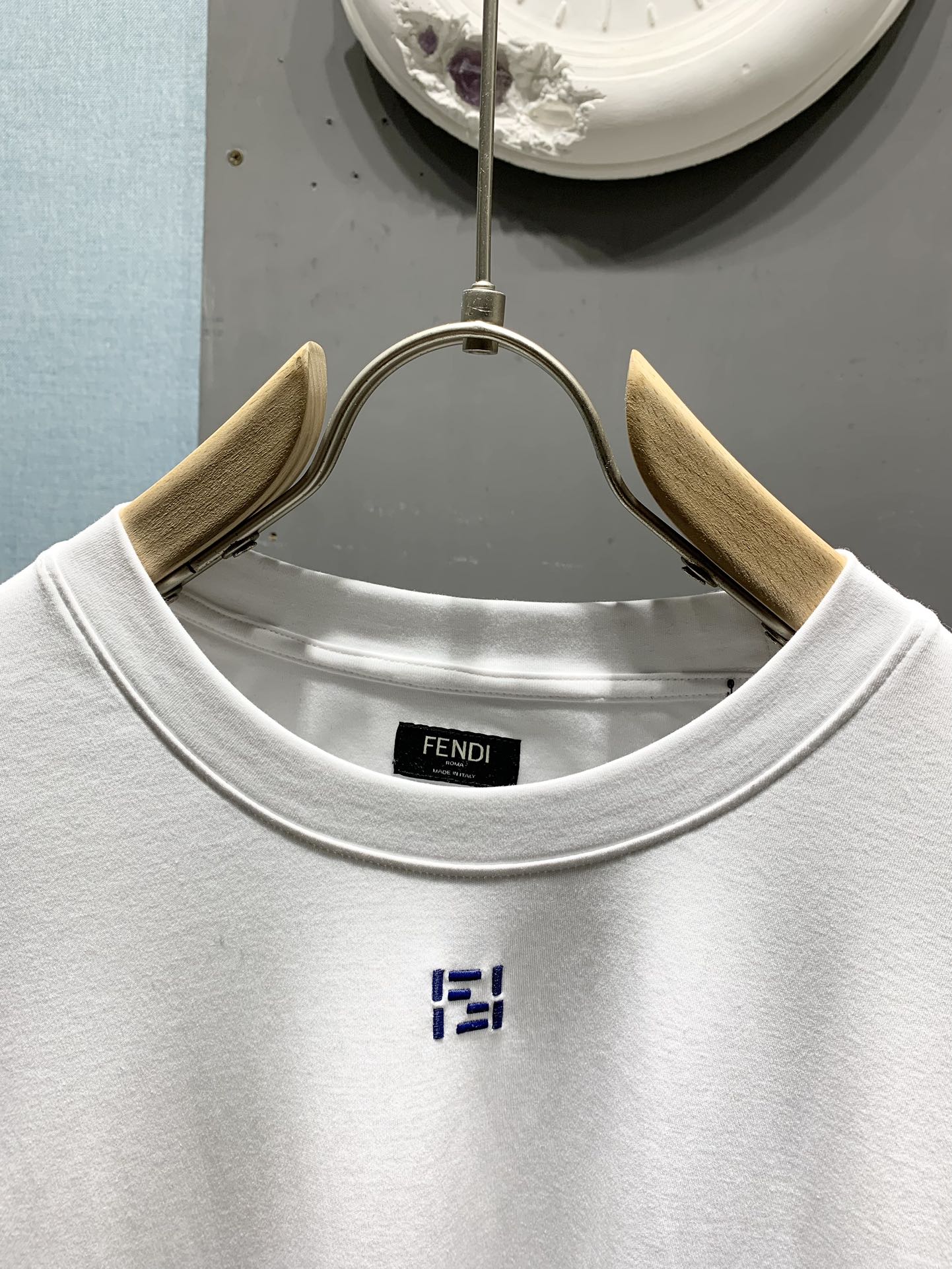 FENDI 26S SHORT SLEEVE T-SHIRT 083