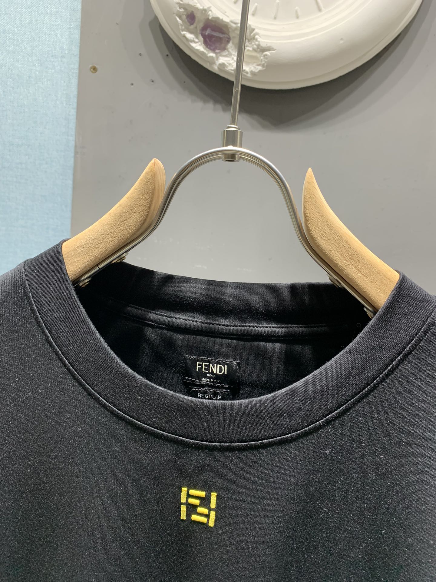 FENDI 26S SHORT SLEEVE T-SHIRT 081