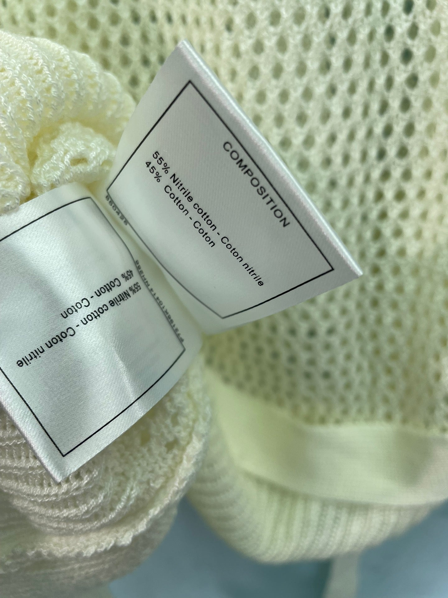 CHANEL 26S SLEEVELESS SWEATER STYLE 1055