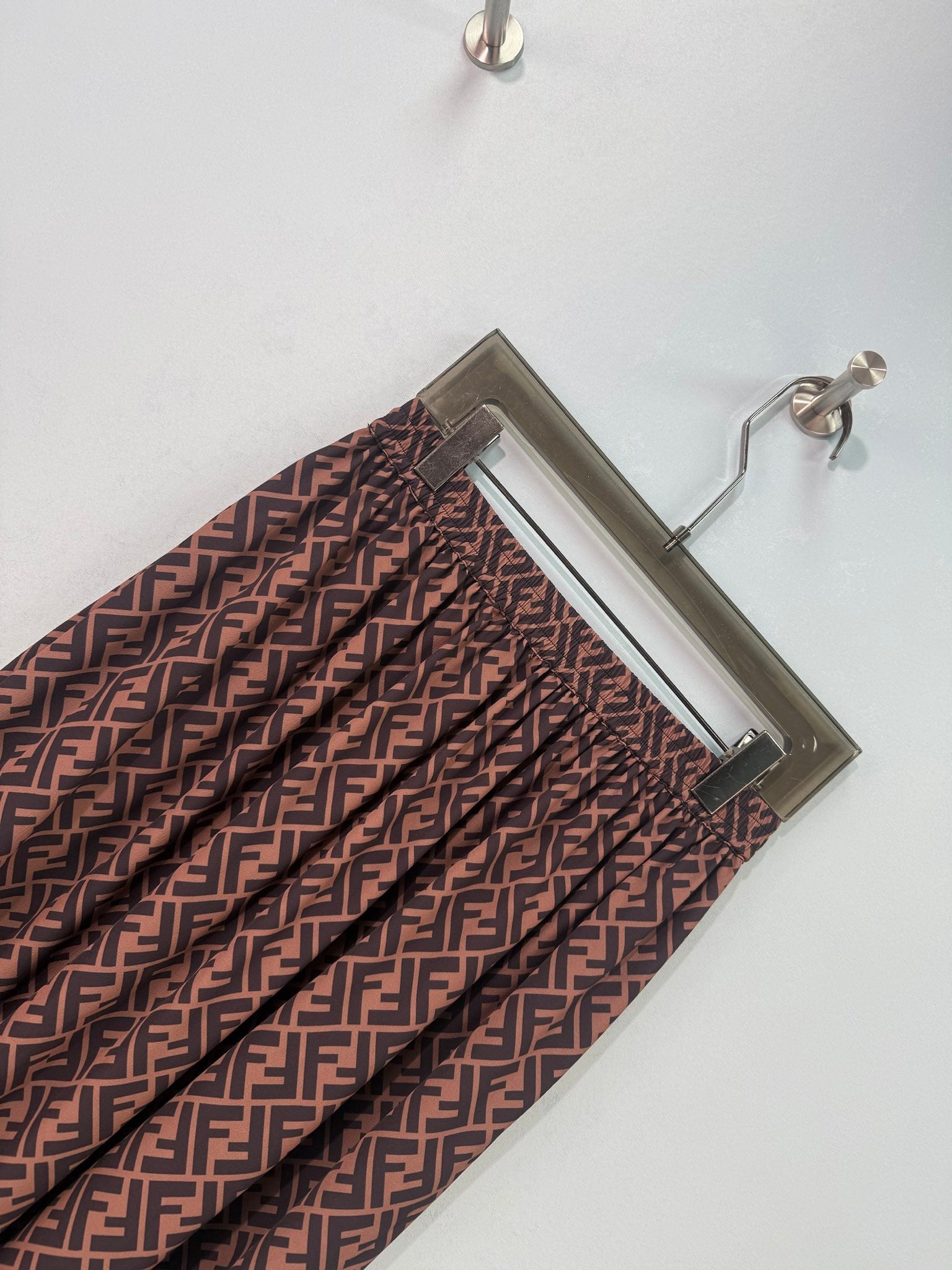 FENDI 26S MIDI SKIRT 019