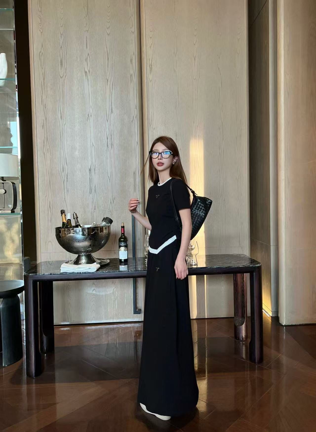 PRADA 26S TOP AND SKIRT SET STYLE 835