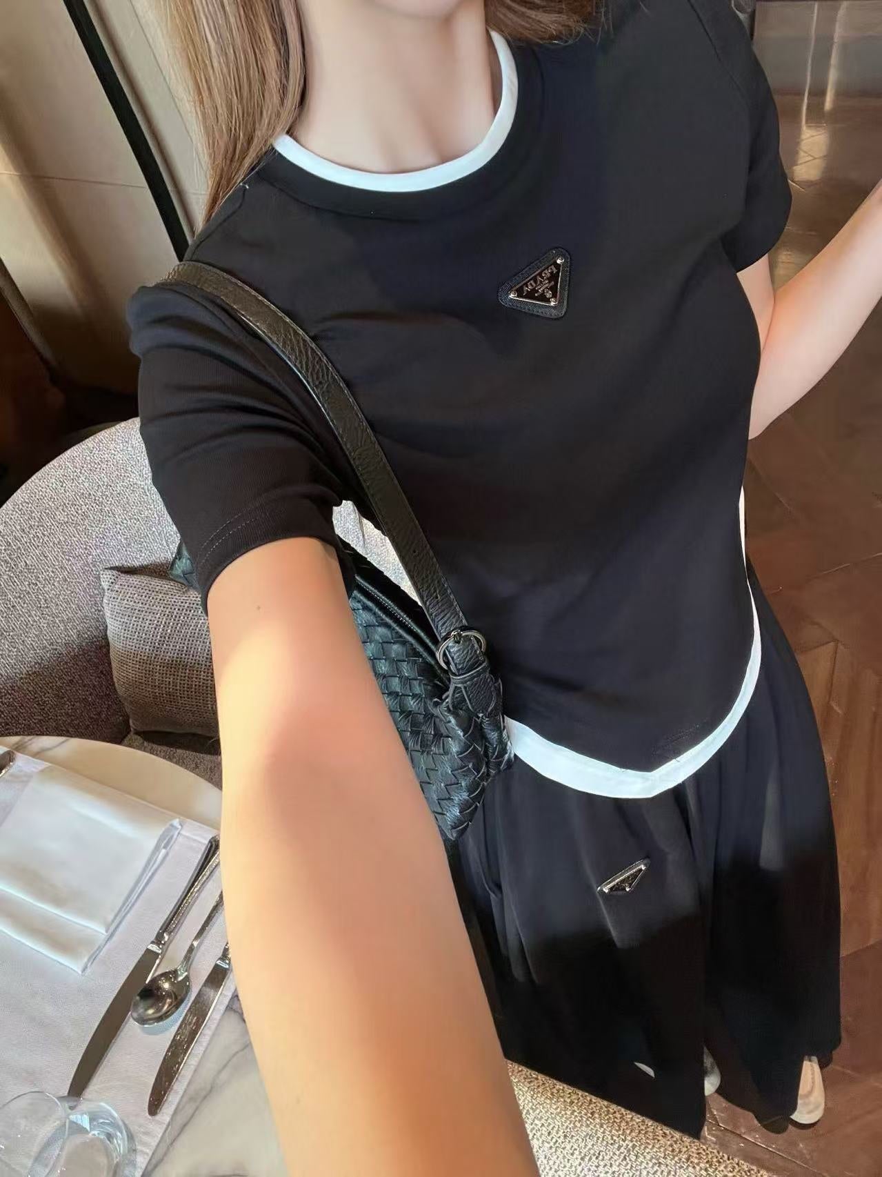 PRADA 26S TOP AND SKIRT SET STYLE 835
