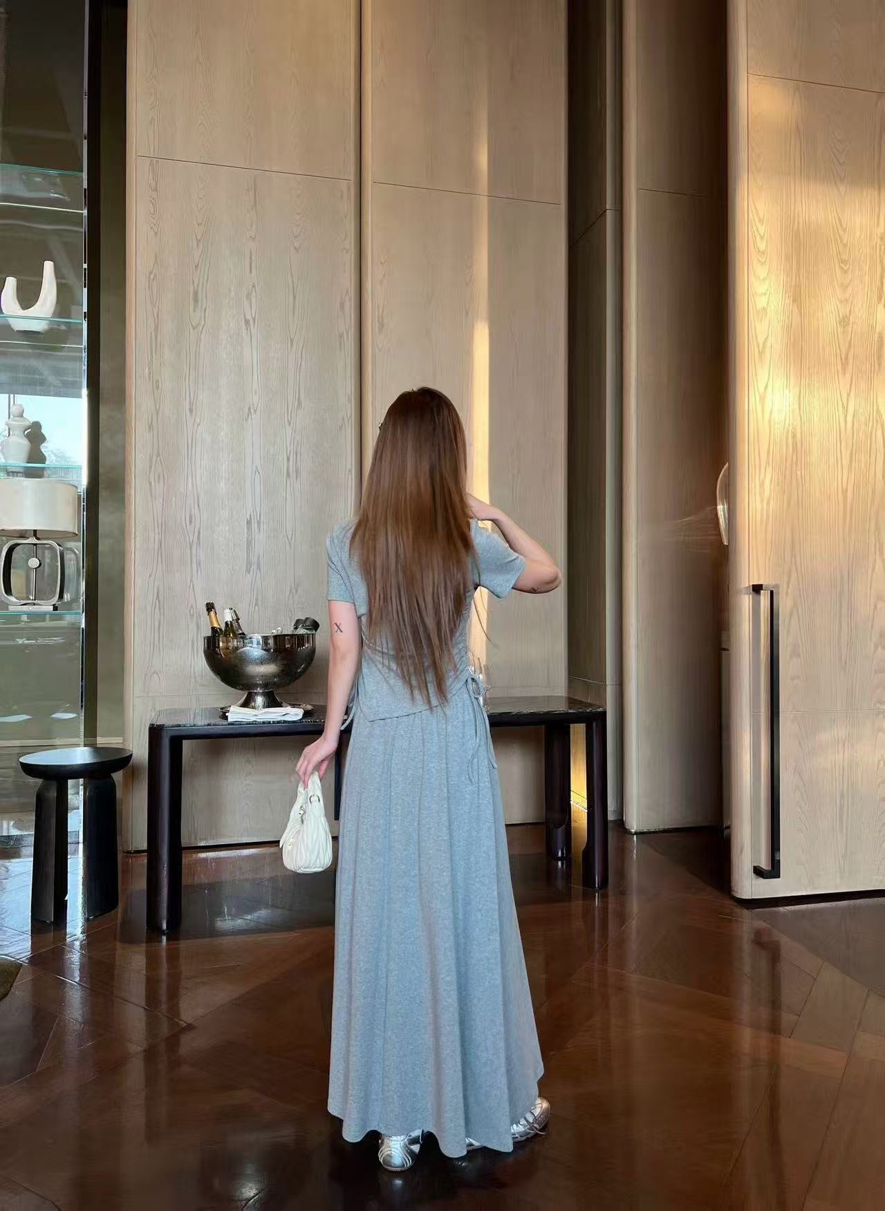 PRADA 26S TOP AND SKIRT SET STYLE 833