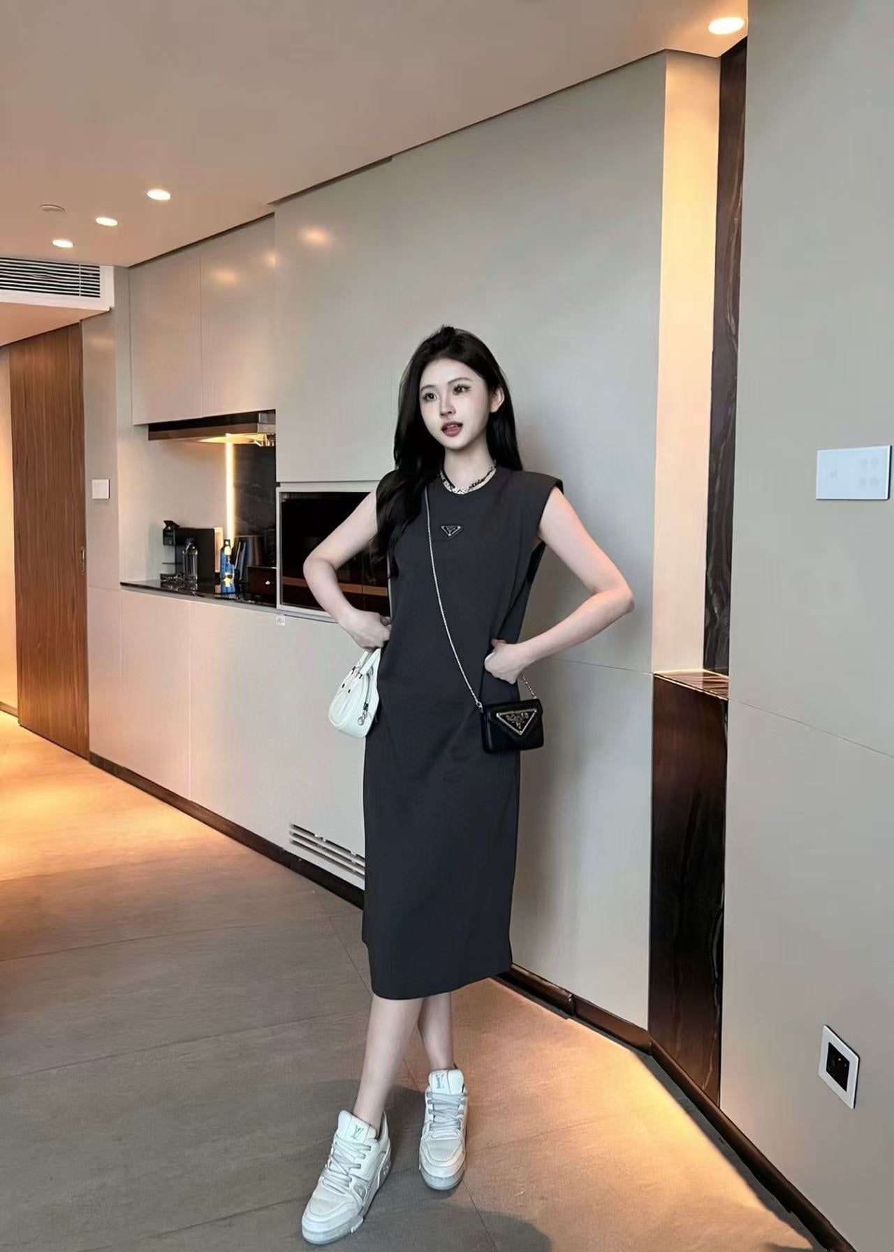 PRADA 26S SLEEVELESS DRESS STYLE 830