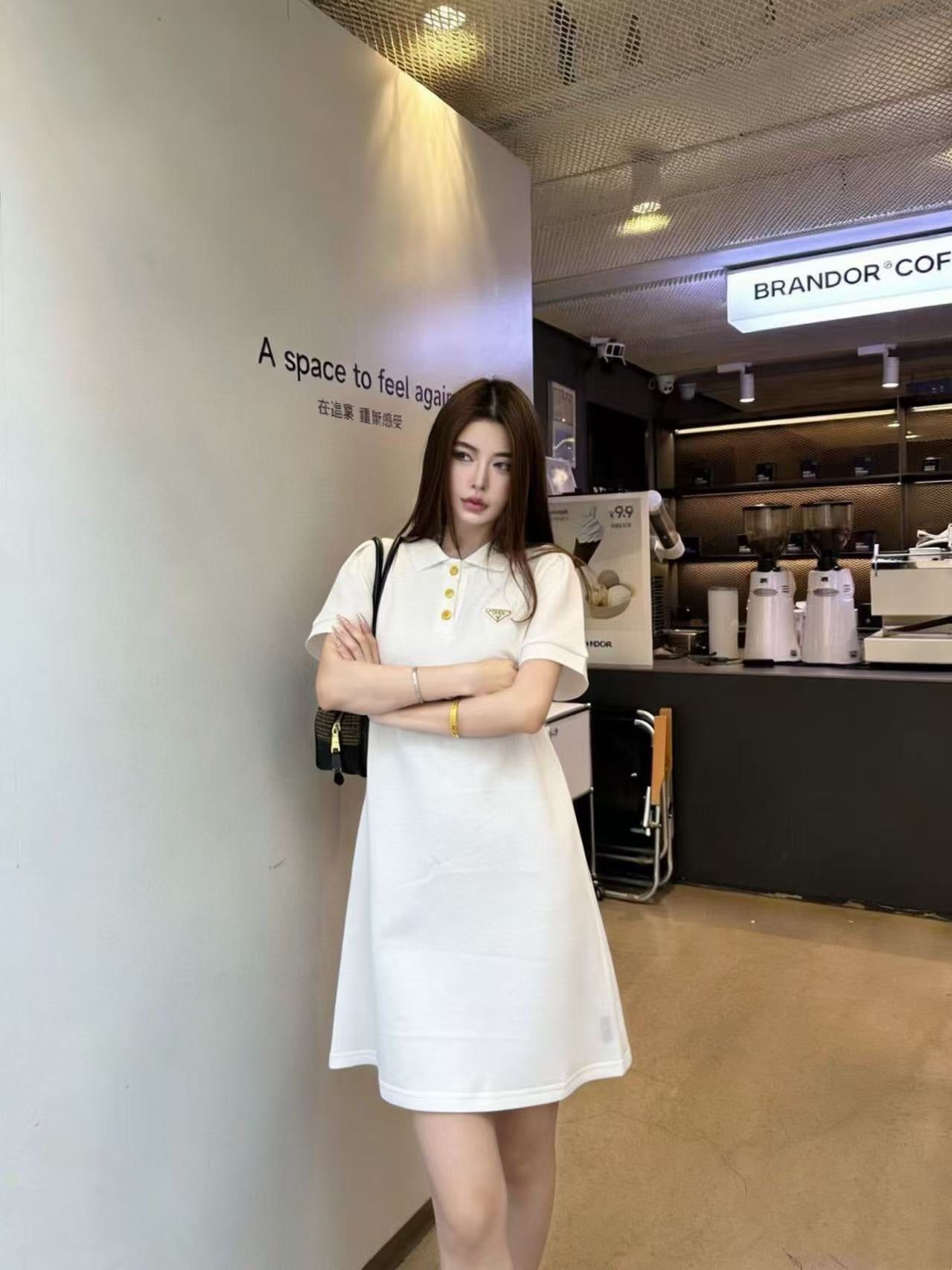 PRADA 26S SHORT-SLEEVE POLO DRESS STYLE 829