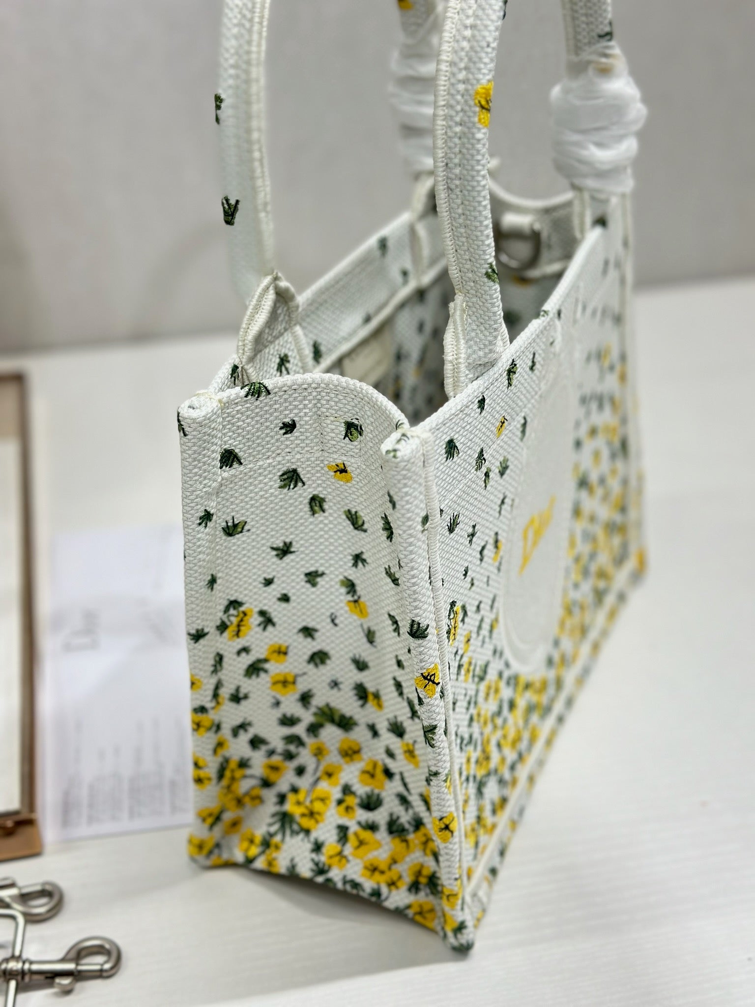DIOR 26S BOOK TOTE BAG 26 IN WHITE FLORAL EMBROIDERY BAYADERE FABRIC