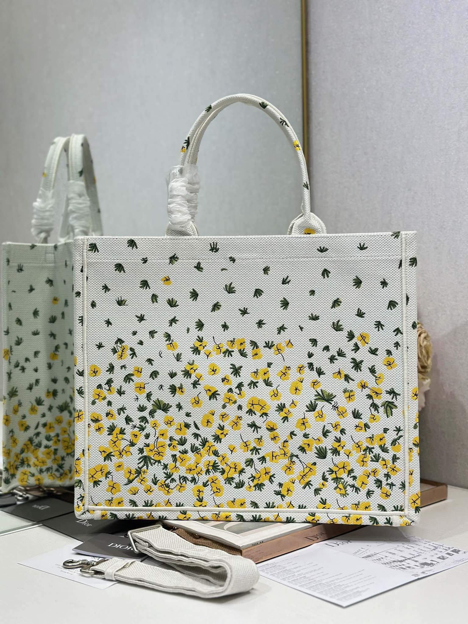 DIOR 26S BOOK TOTE BAG 42 IN WHITE FLORAL EMBROIDERY BAYADERE FABRIC