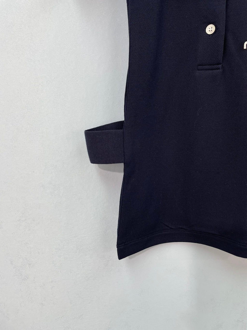 MIUMIU 26S SLEEVELESS POLO TOP STYLE 1087