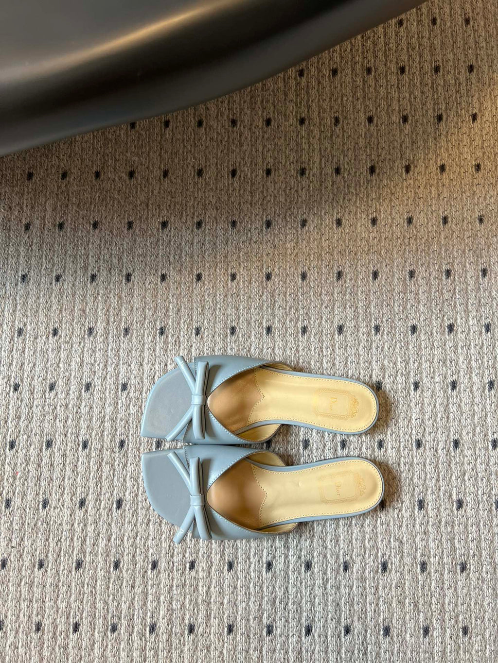 DIOR 26S OBLIQUE BOW MULE IN CLOUD BLUE CALFSKIN