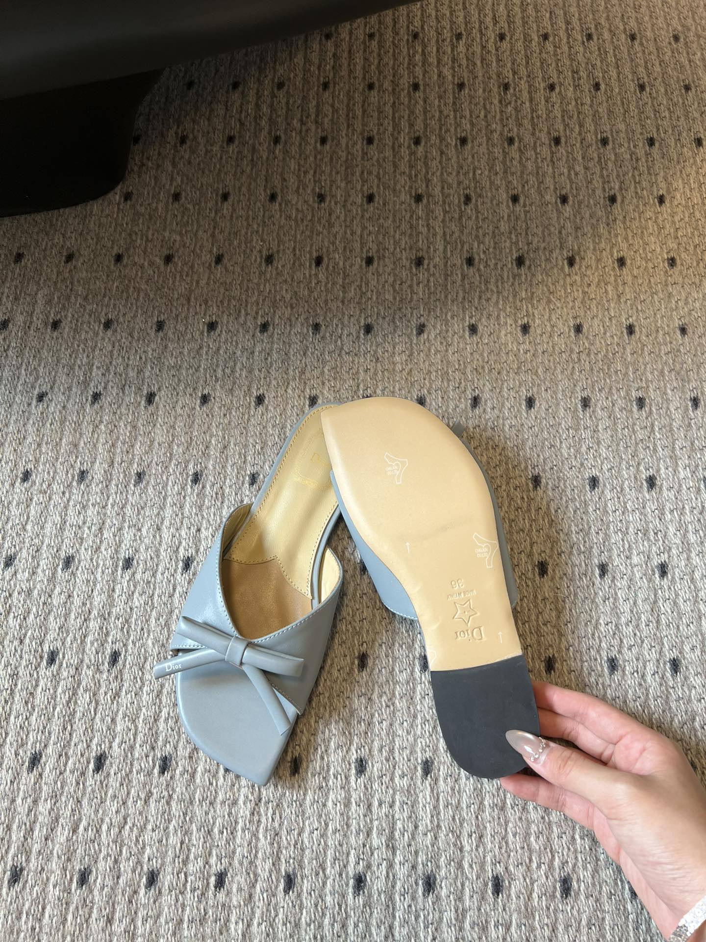 DIOR 26S OBLIQUE BOW MULE IN CLOUD BLUE CALFSKIN