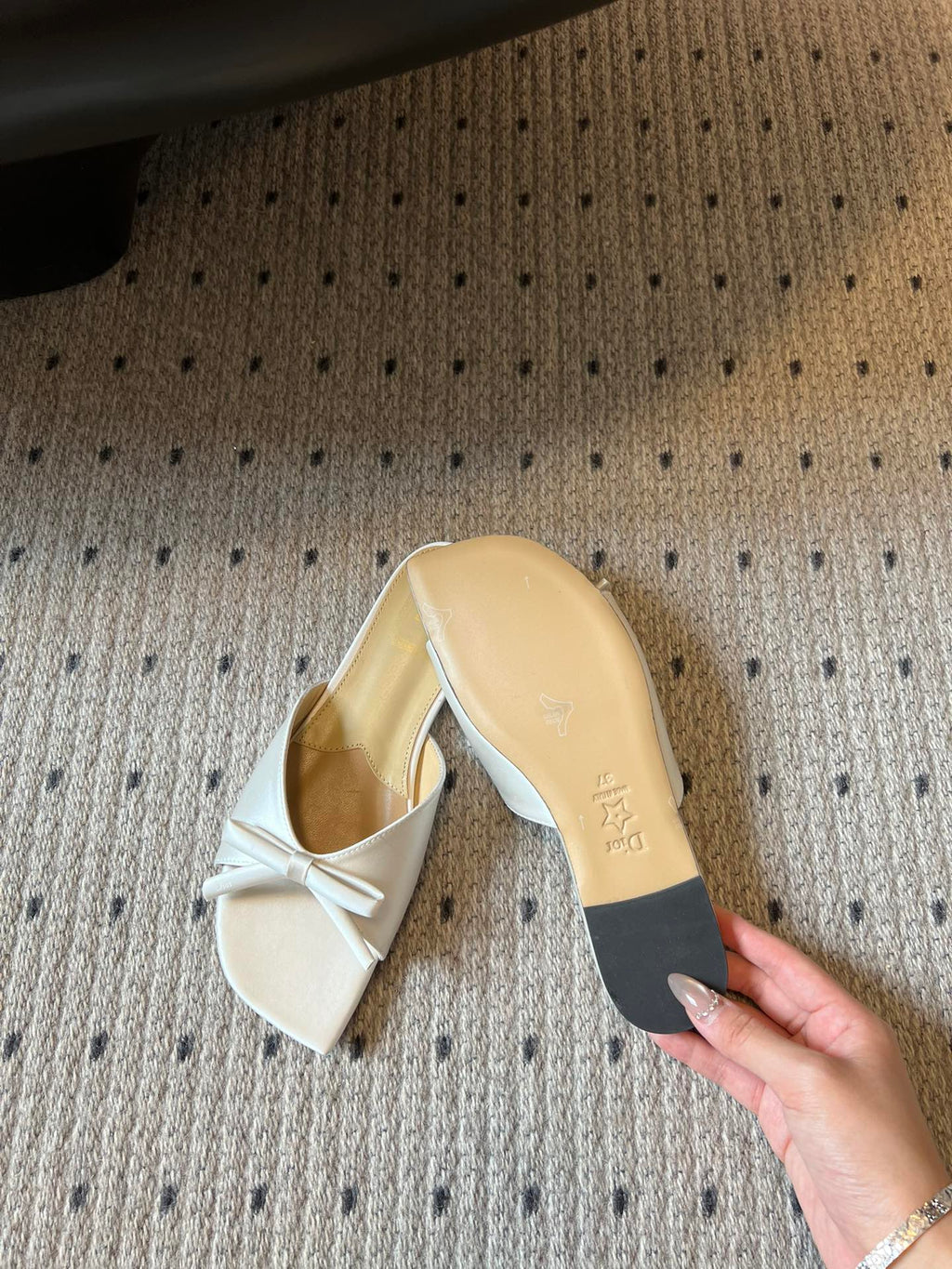 DIOR 26S OBLIQUE BOW MULE IN WHITE SATIN