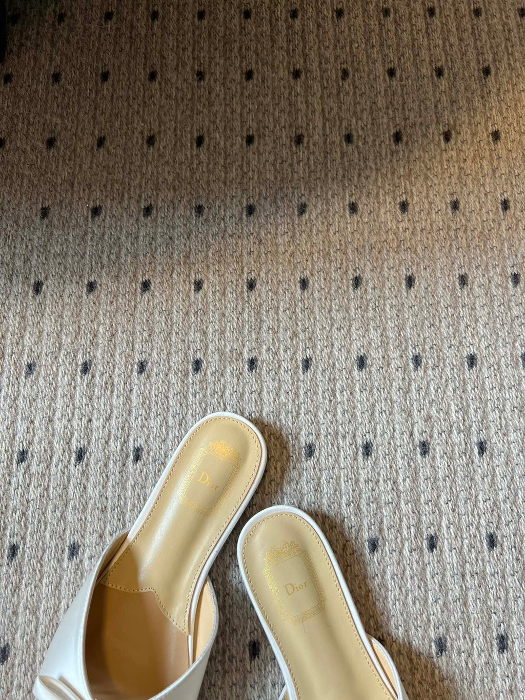 DIOR 26S OBLIQUE BOW MULE IN WHITE SATIN