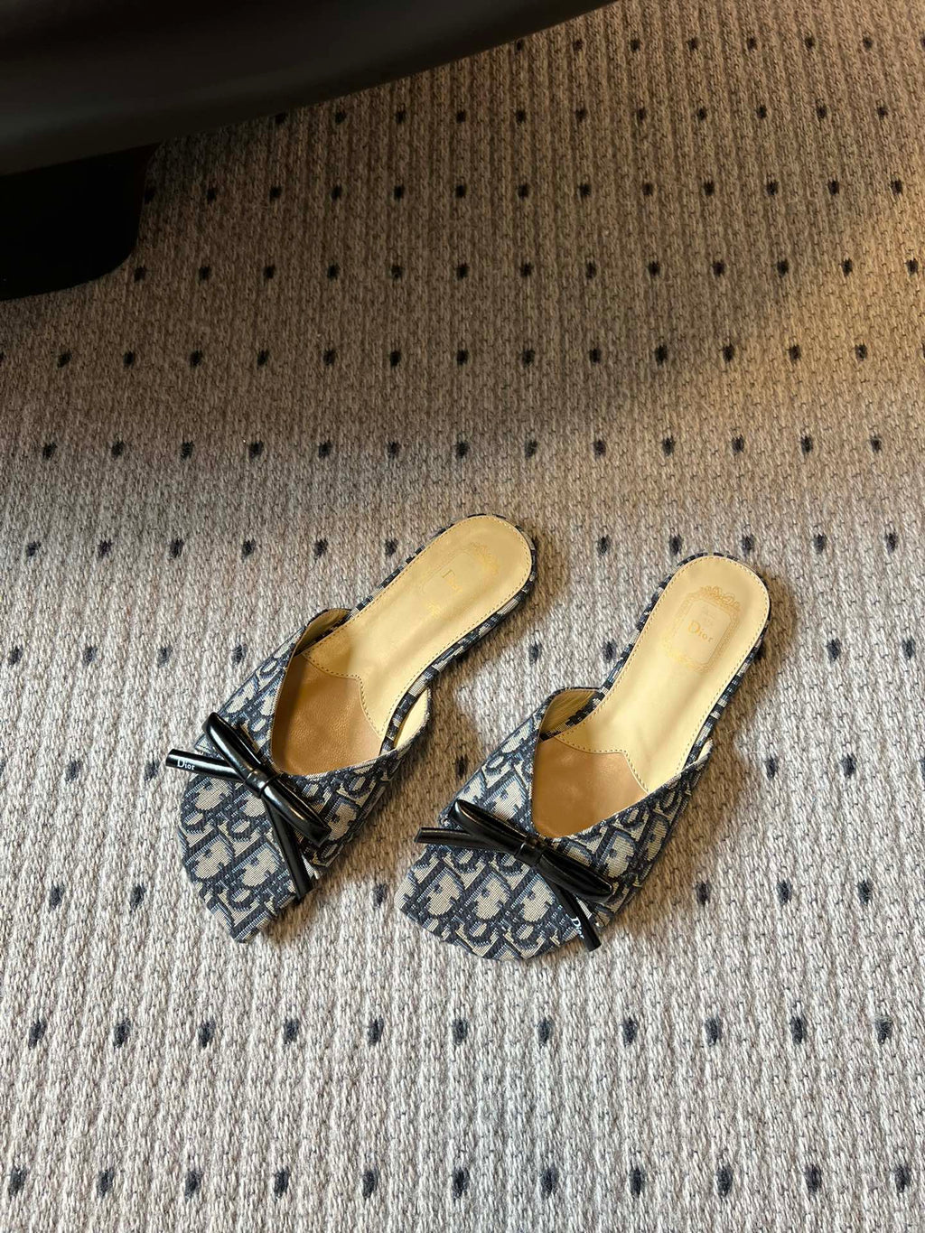 DIOR 26S OBLIQUE BOW MULE IN NAVY BLUE JACQUARD CANVAS