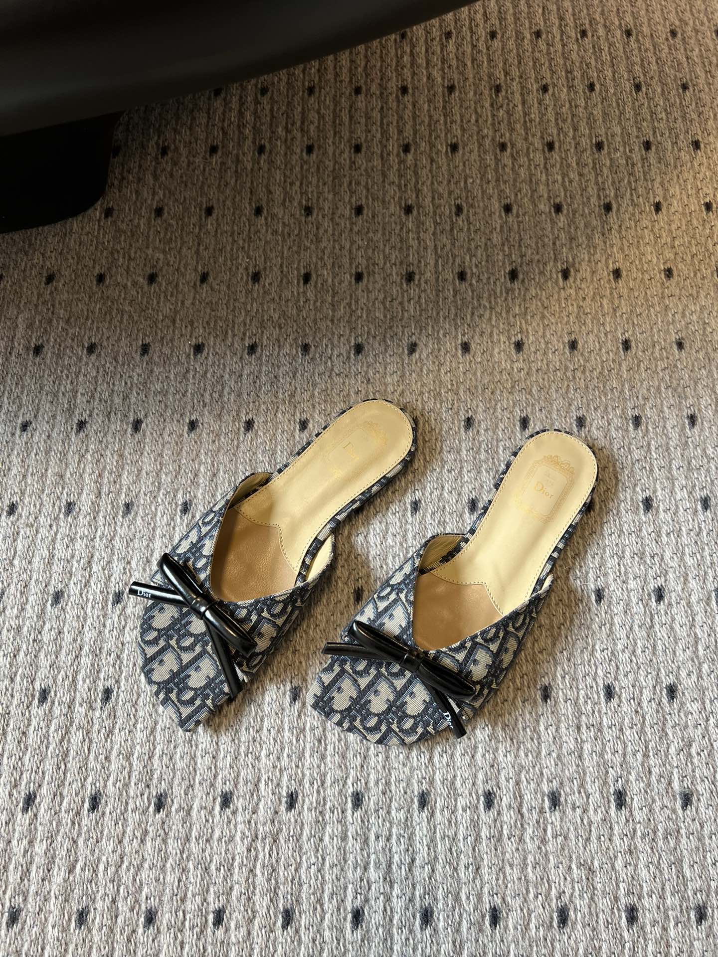 DIOR 26S OBLIQUE BOW MULE IN NAVY BLUE JACQUARD CANVAS