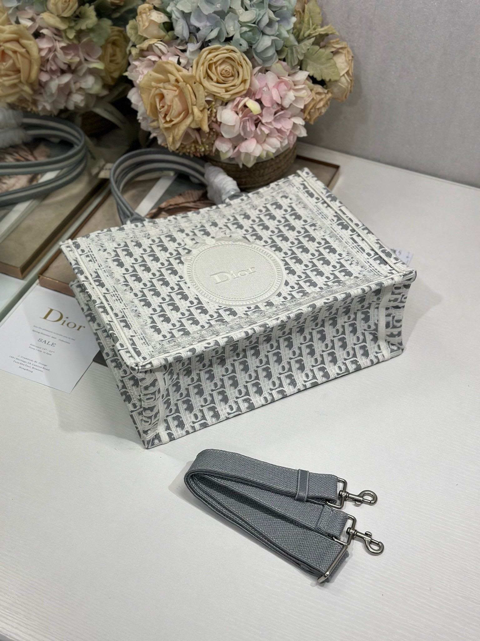 DIOR 26S BOOK TOTE BAG 36 IN GREY AND WHITE OBLIQUE JACQUARD