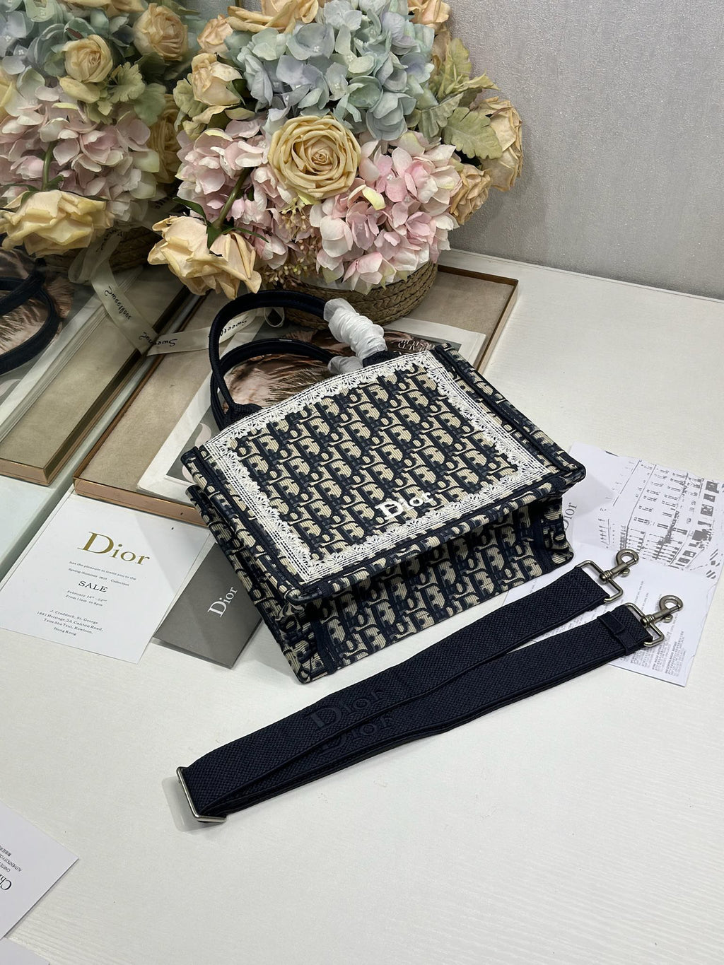 DIOR 26S BOOK TOTE BAG 26 IN NAVY BLUE AND BEIGE OBLIQUE FABRIC