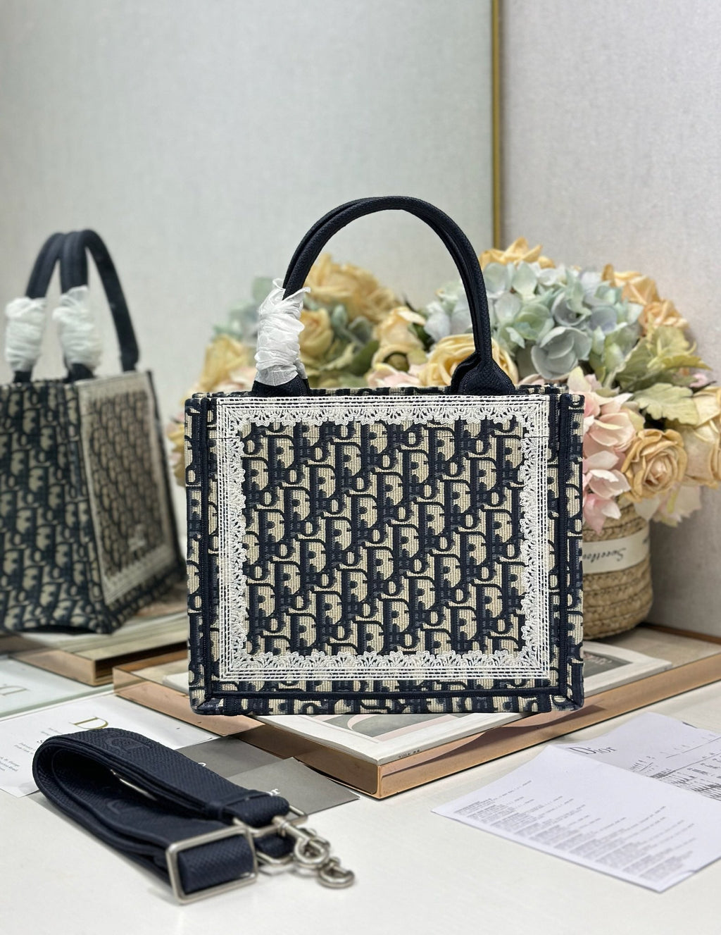 DIOR 26S BOOK TOTE BAG 26 IN NAVY BLUE AND BEIGE OBLIQUE FABRIC