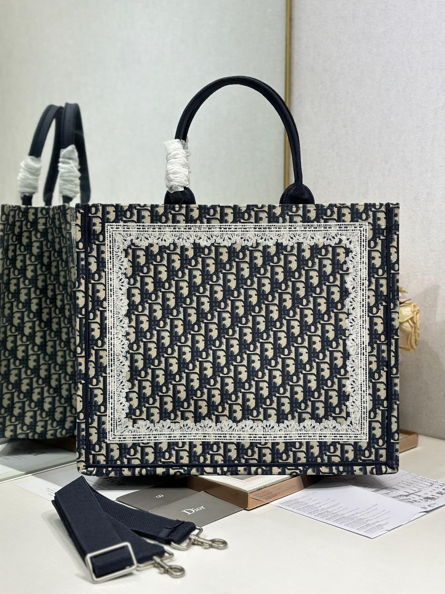 DIOR 26S BOOK TOTE BAG 42 IN NAVY BLUE AND BEIGE OBLIQUE FABRIC