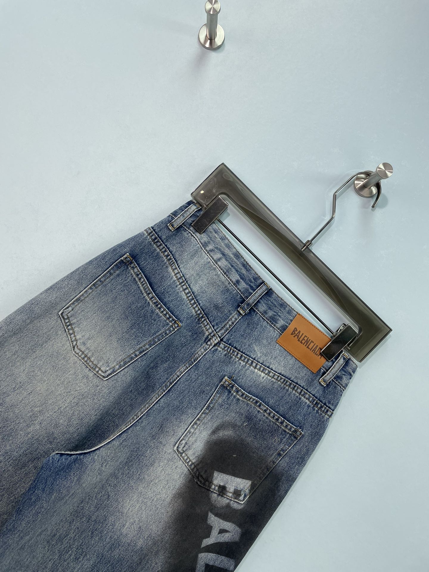 BALENCIAGA 26S WIDE LEG JEANS 006