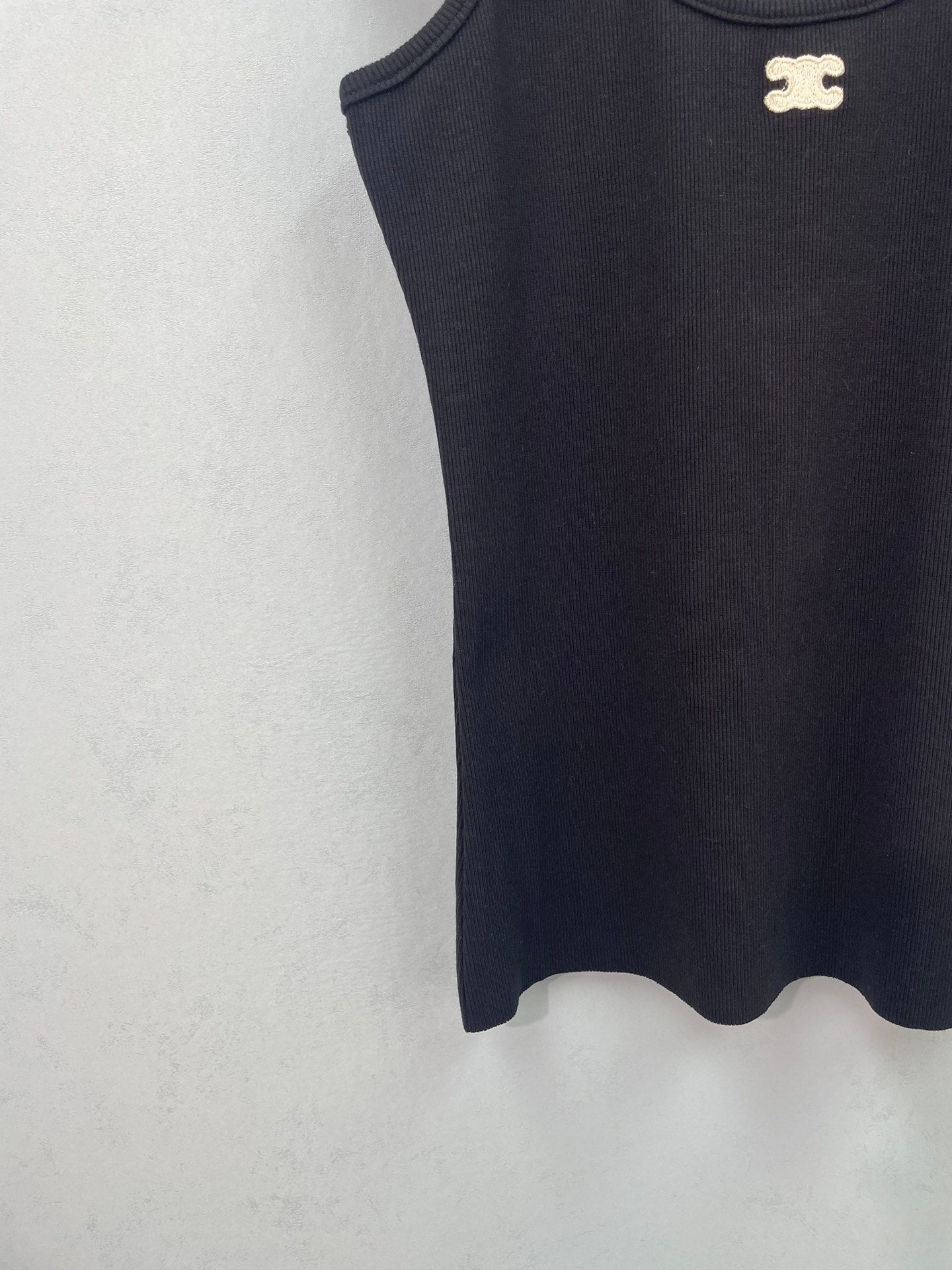 CELINE 26S TANK TOP 323