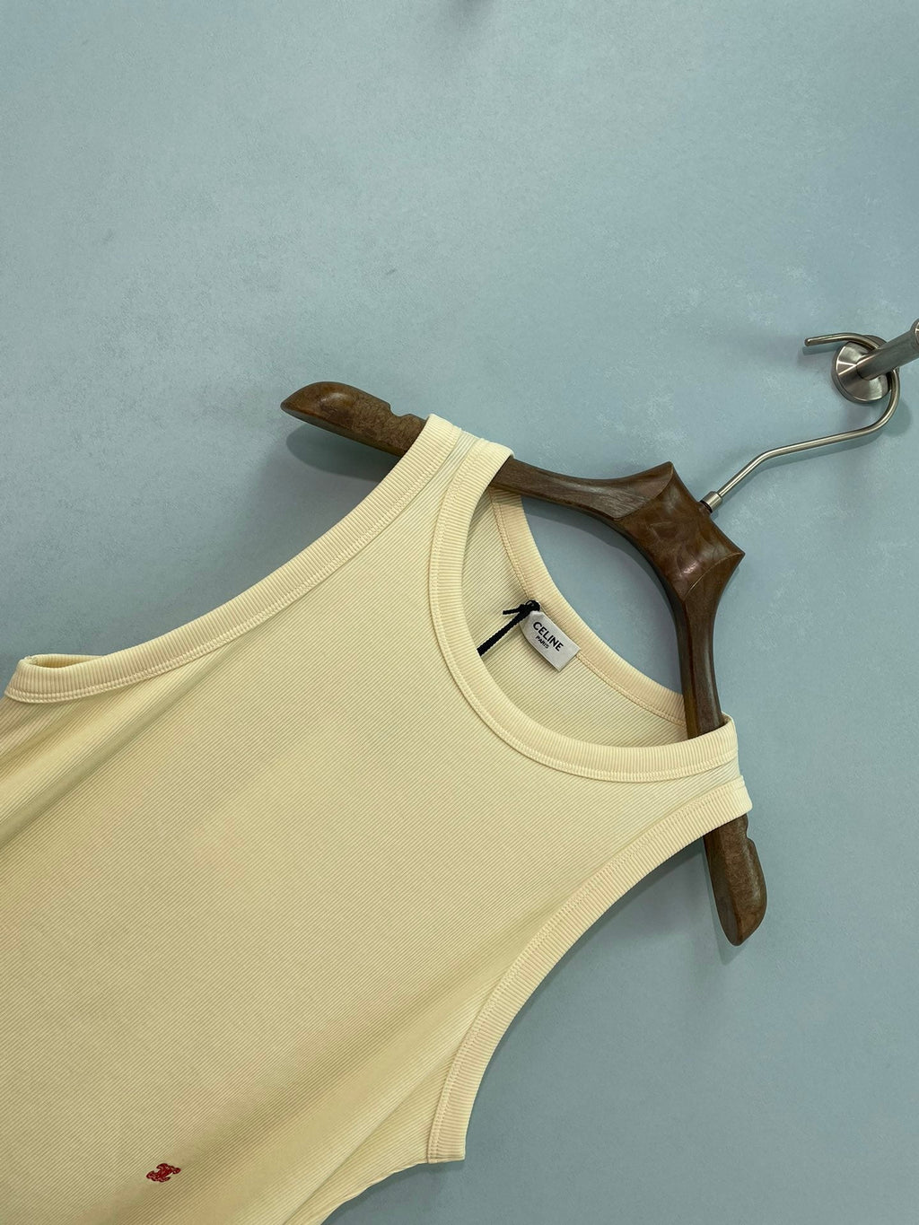 CELINE 26S SLEEVELESS KNIT TOP 388