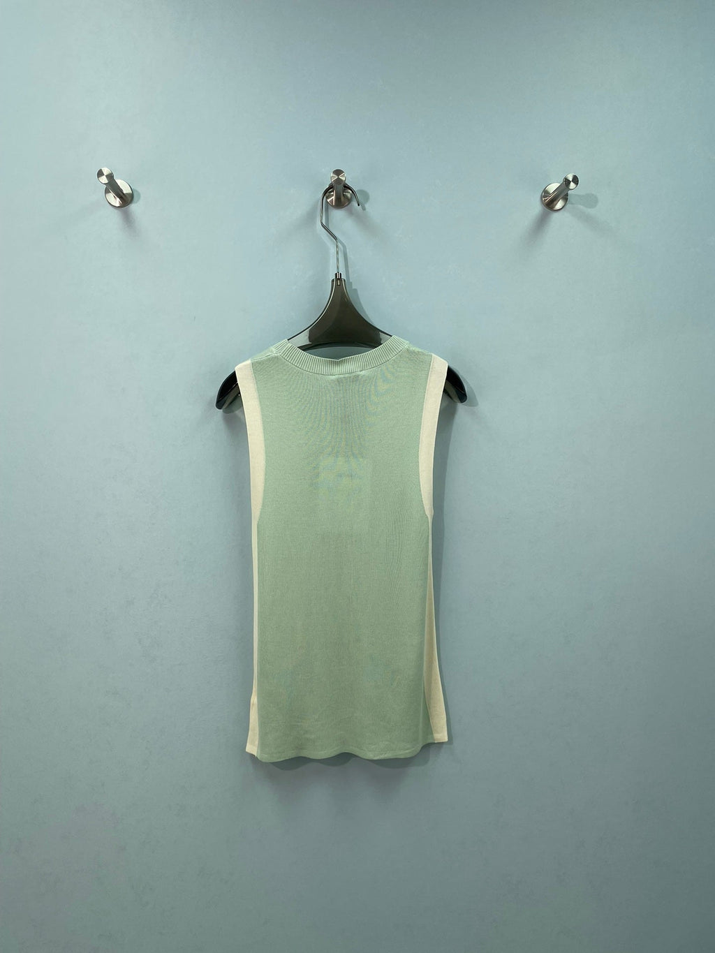 CHANEL 26S SLEEVELESS KNIT TOP 1492
