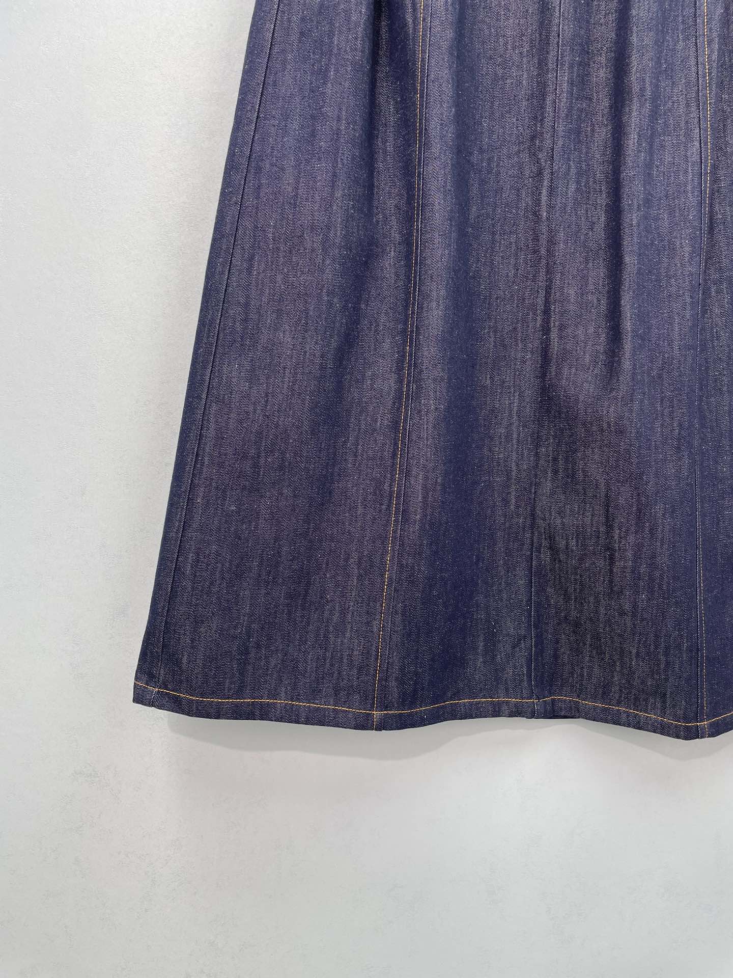 CELINE 26S MIDI SKIRT 420