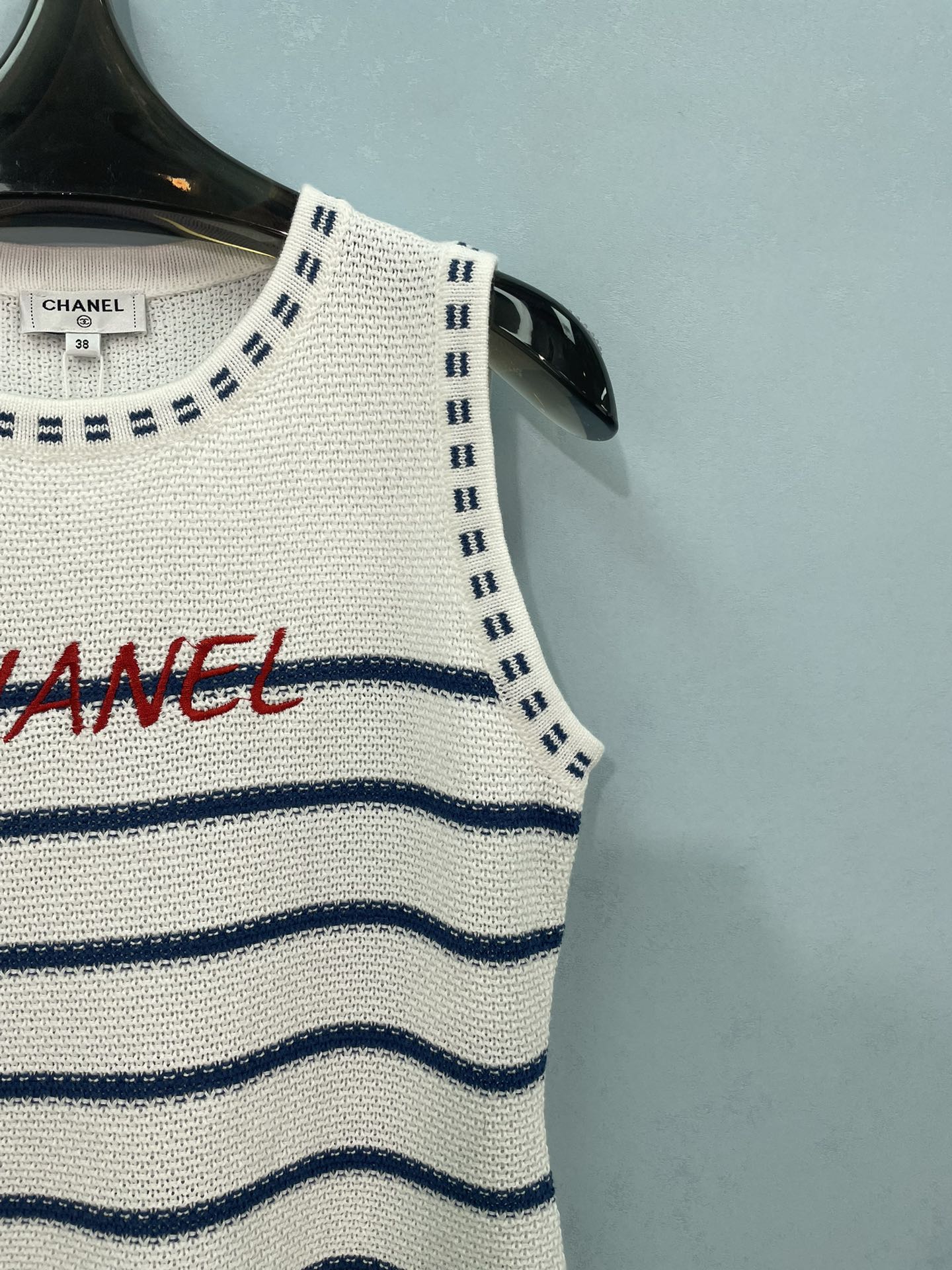 CHANEL 26S SLEEVELESS KNIT TOP 1404