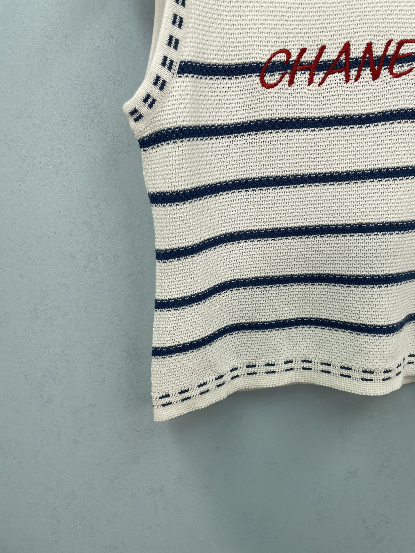 CHANEL 26S SLEEVELESS KNIT TOP 1404