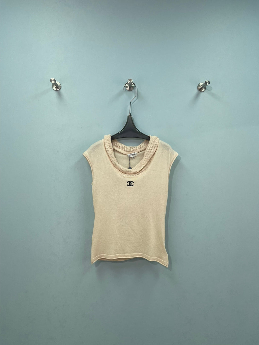 CHANEL 26S SLEEVELESS KNIT TOP 1402