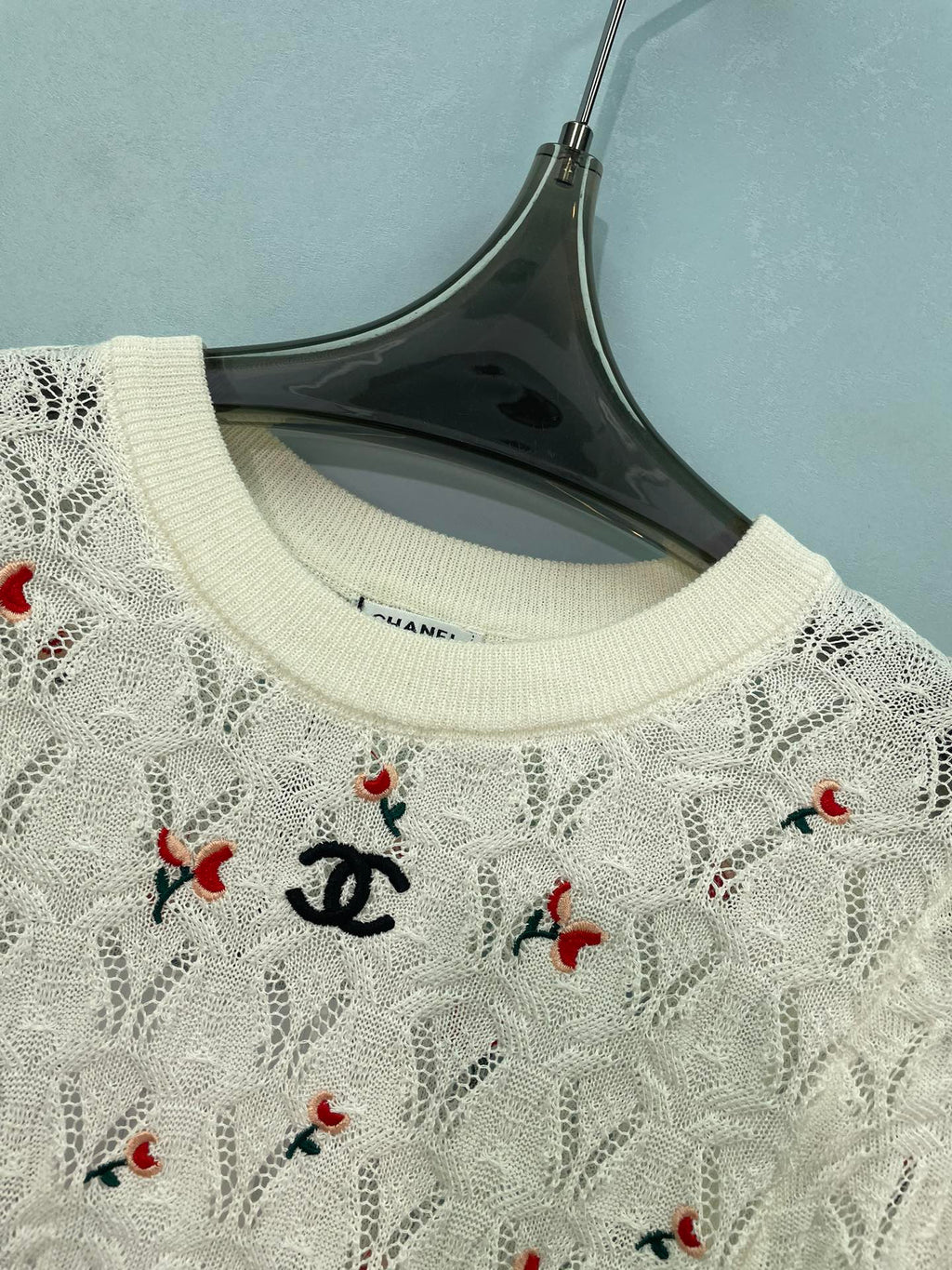 CHANEL 26S CHERRY KNIT TOP 1289