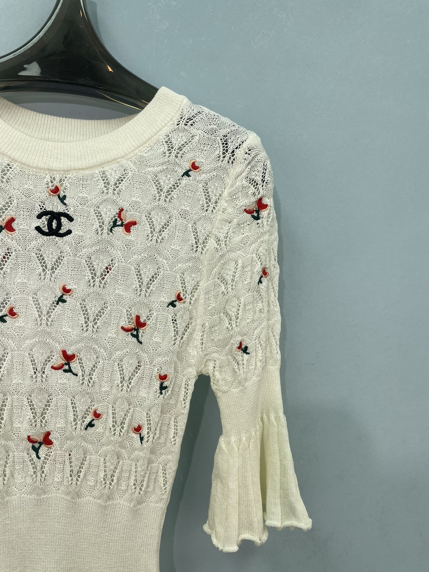 CHANEL 26S CHERRY KNIT TOP 1289