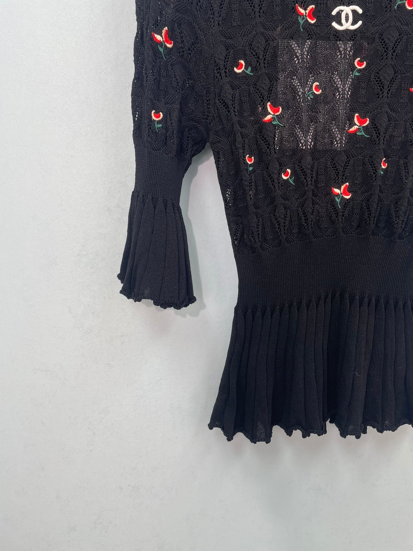 CHANEL 26S CHERRY KNIT TOP 1288