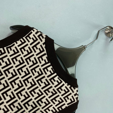 FENDI 26S KNITTED VEST 231