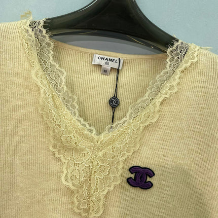 CHANEL 26S LACE TRIM V-NECK KNIT SWEATER 1570