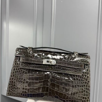 HM KELLY MINI 22 IN BROWN AMERICAN ALLIGATOR SILVER BUCKLE