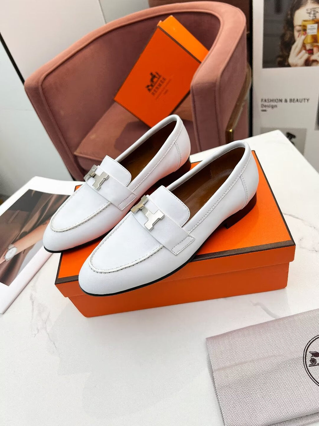 PARIS LOAFER SNOW CALFSKIN