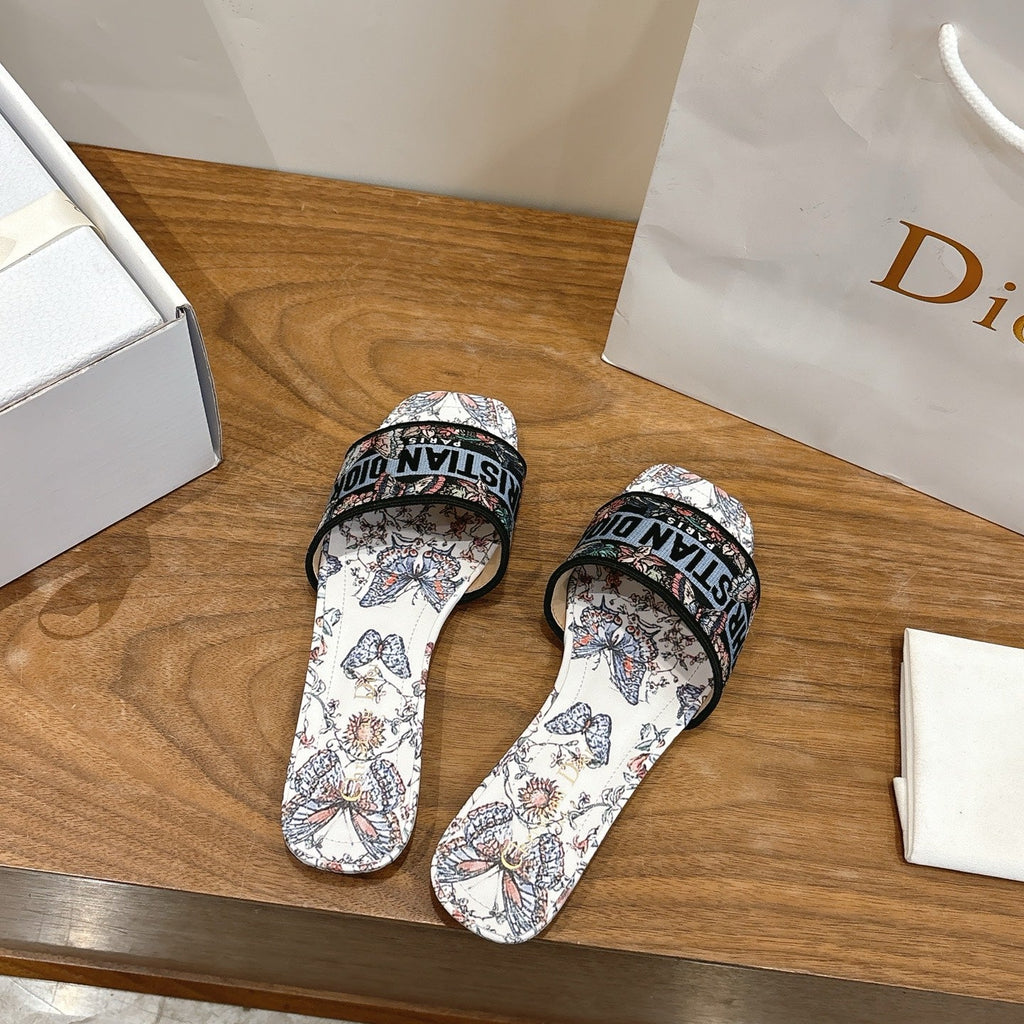 DIOR 26S D-WAY SLIDE IN WHITE BUTTERFLY PRINT EMBROIDERED COTTON