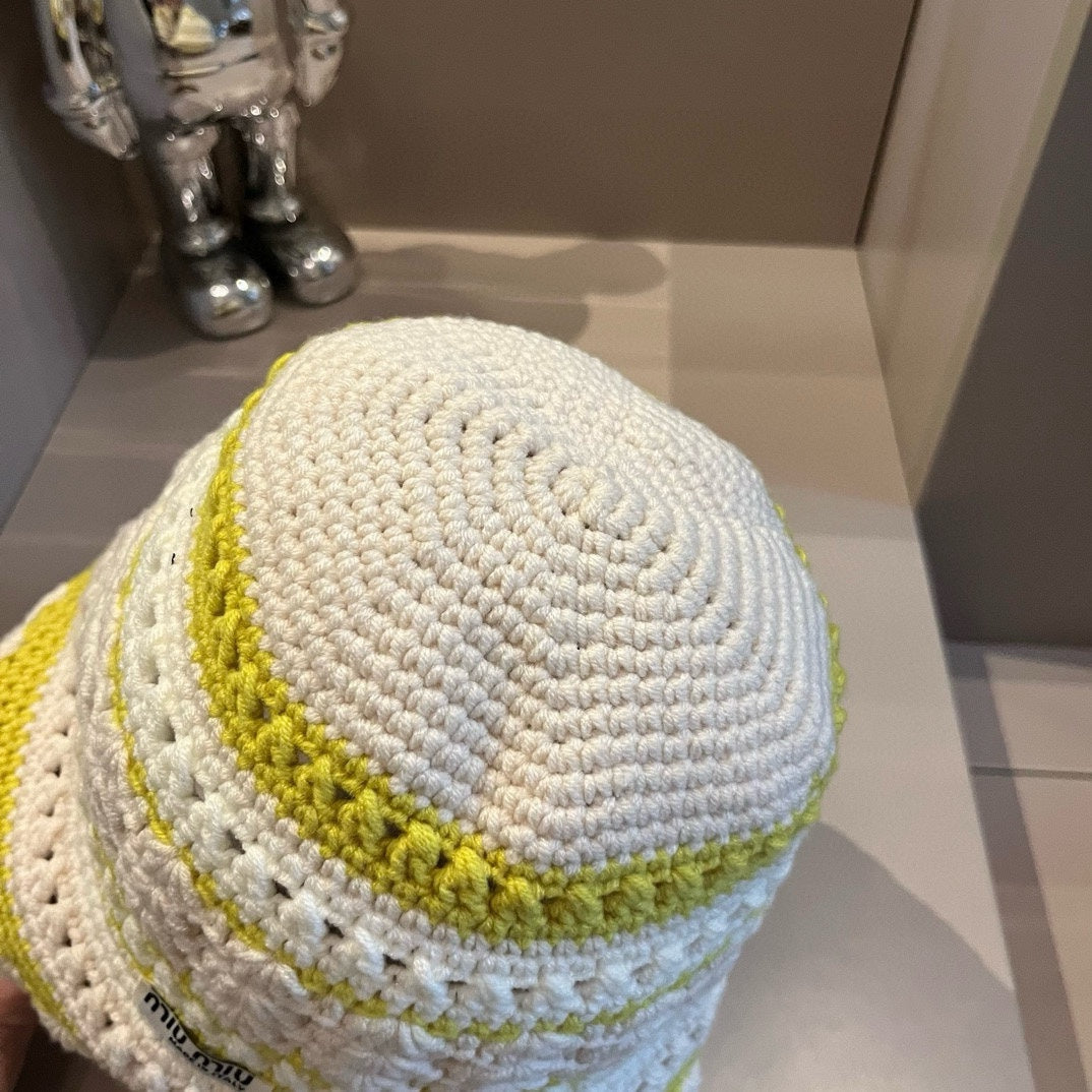 MIUMIU KNITTED FISHERMAN HAT MODEM 179581