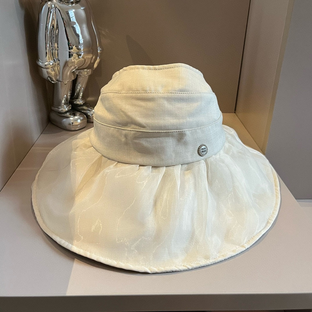 MIUMIU SUN HAT MODEM 179573