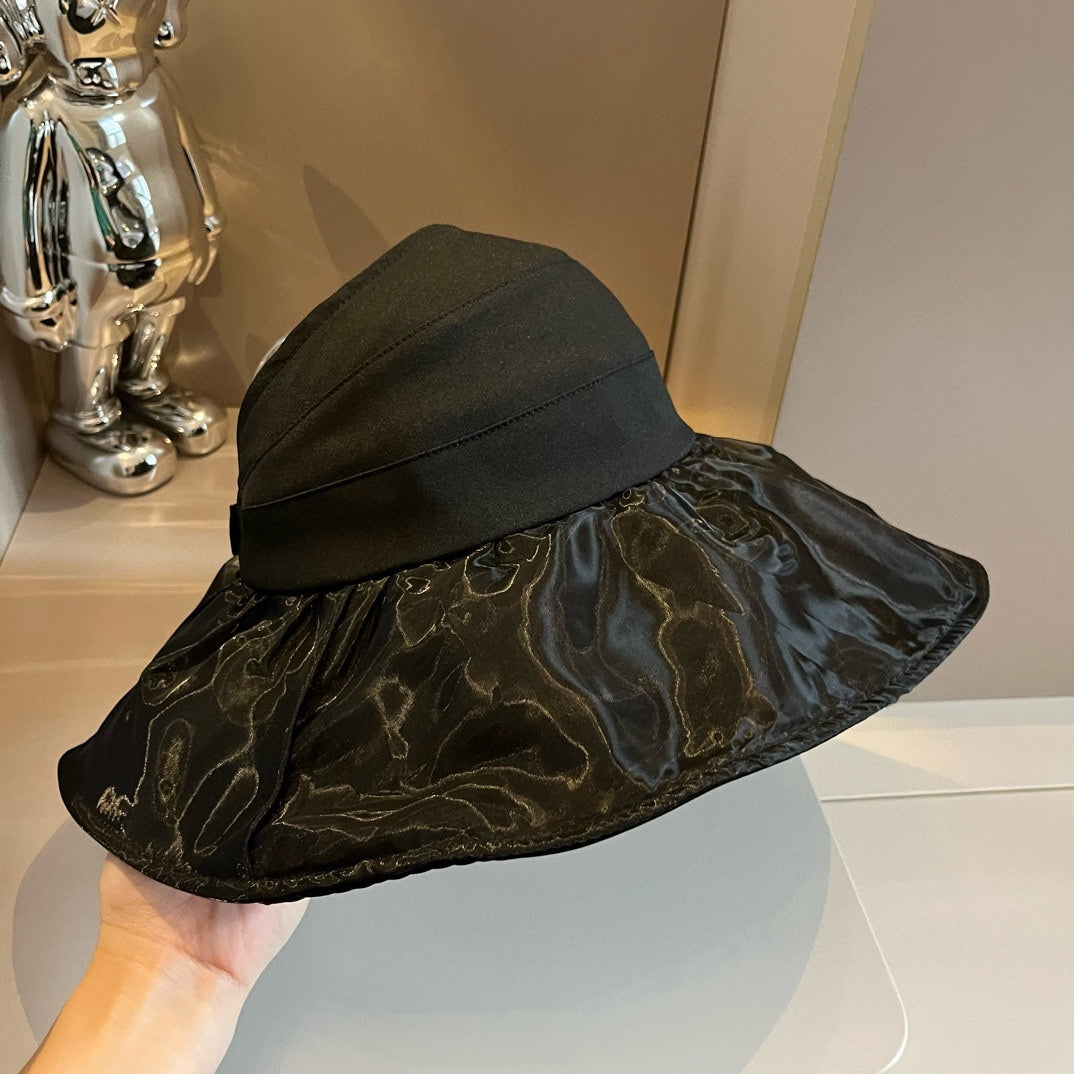 MIUMIU SUN HAT MODEM 179571